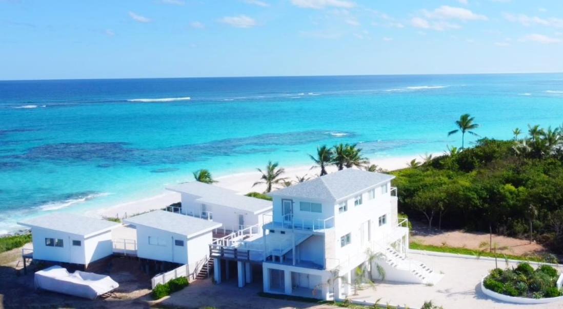 Mika'S Resort Governor’s Harbour Bagian luar foto