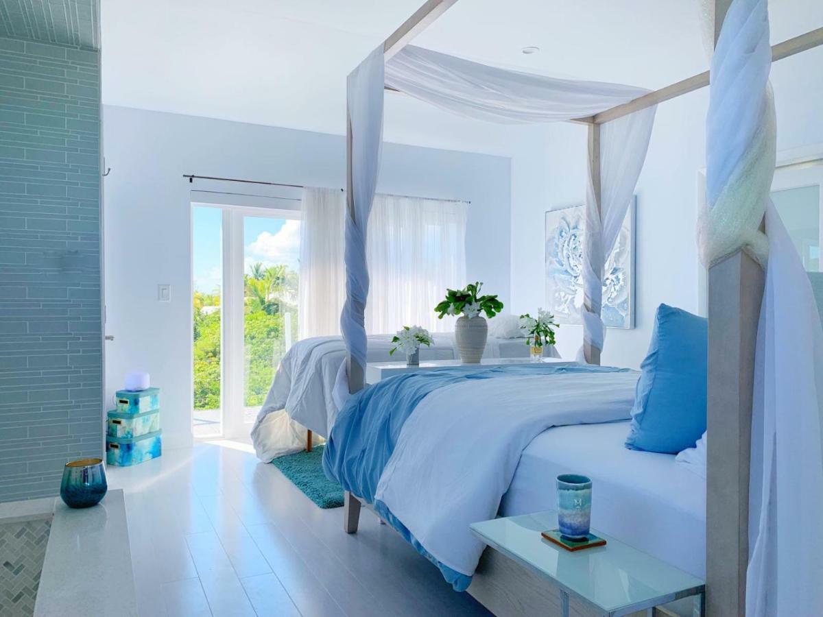 Mika'S Resort Governor’s Harbour Bagian luar foto