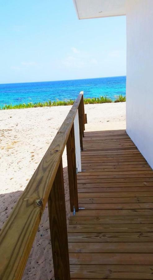Mika'S Resort Governor’s Harbour Bagian luar foto