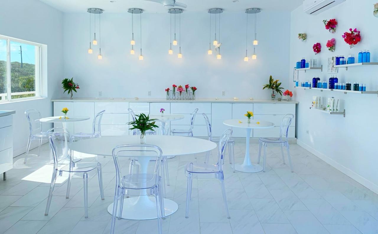 Mika'S Resort Governor’s Harbour Bagian luar foto